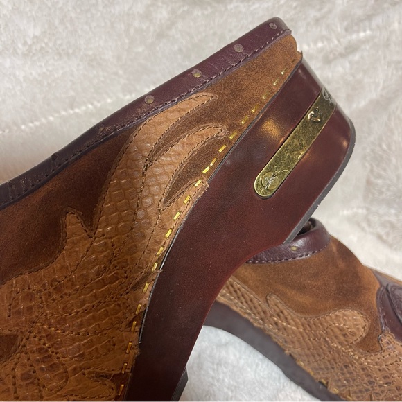 VINTAGE LUCKY BRAND Leather Embroidered Clogs - Picture 10 of 13